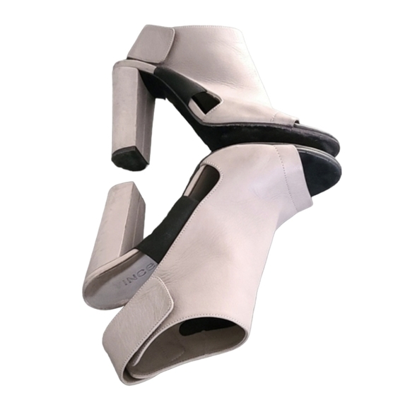 VINCE Anetta Chelsea Booties Heels 40 9 Slingback Sandals RARE Woodsmoke Grey - Picture 7 of 16